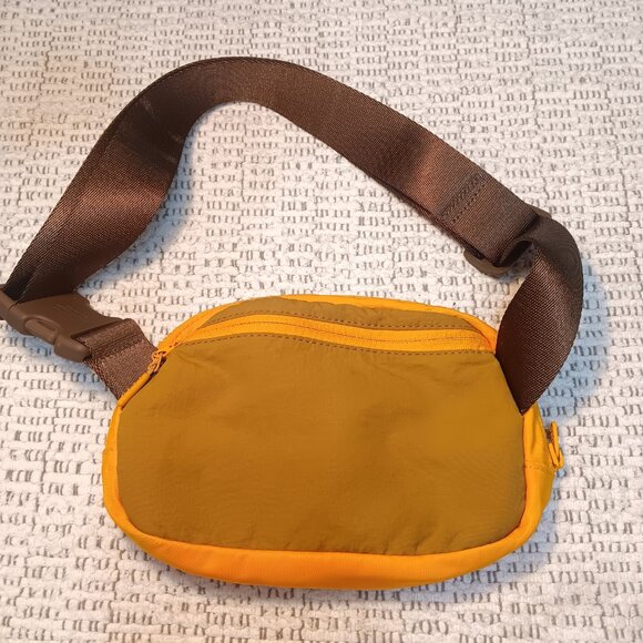 Lululemon Everywhere Belt Bag nylon color block waist belt fanny pack sports bag - Picture 2 of 15